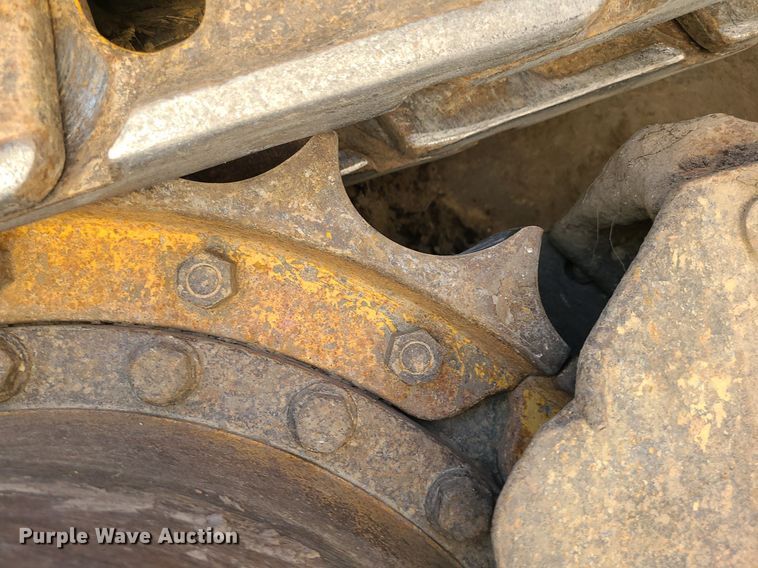 image for item MO9906 1994 Caterpillar 963 LGP  track loader