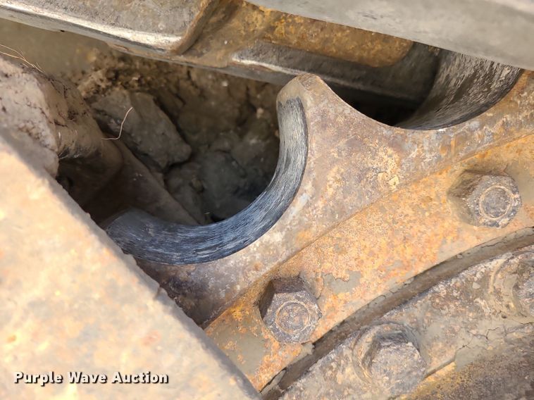 image for item MO9906 1994 Caterpillar 963 LGP  track loader