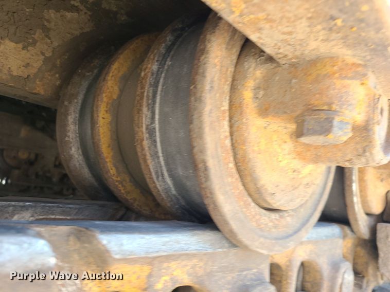 image for item MO9906 1994 Caterpillar 963 LGP  track loader