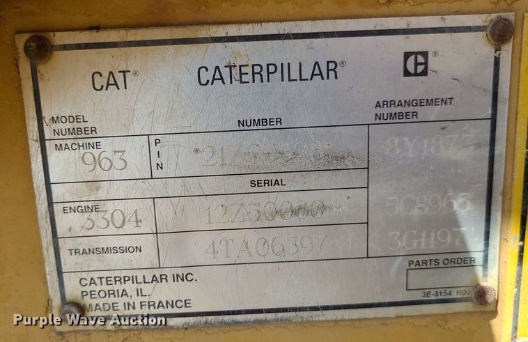 image for item MO9906 1994 Caterpillar 963 LGP  track loader