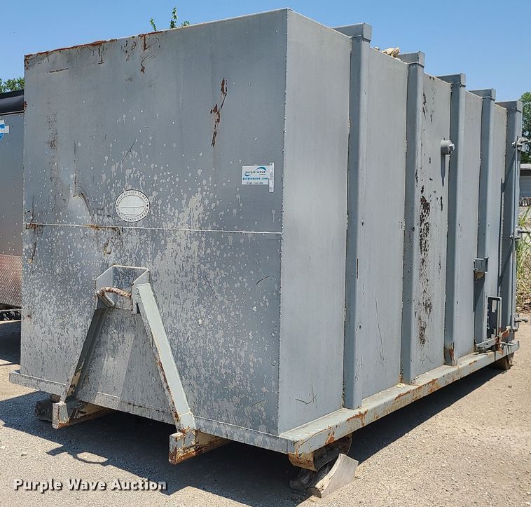 image for item MO9909 Hook lift bed