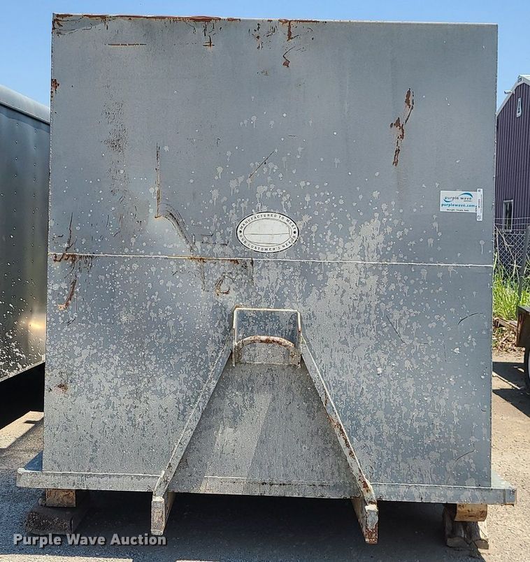 image for item MO9909 Hook lift bed