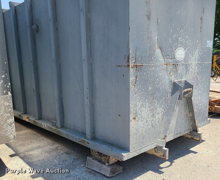 image for item MO9909 Hook lift bed