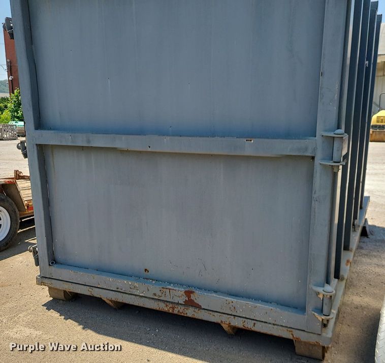 image for item MO9909 Hook lift bed