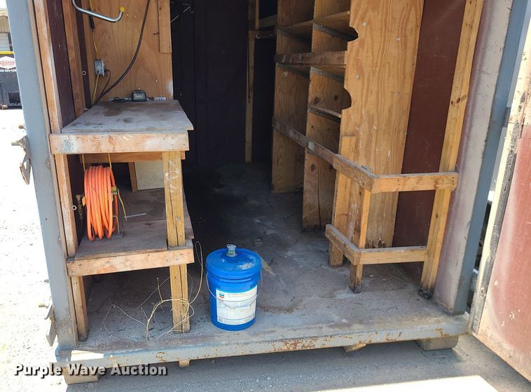 image for item MO9909 Hook lift bed