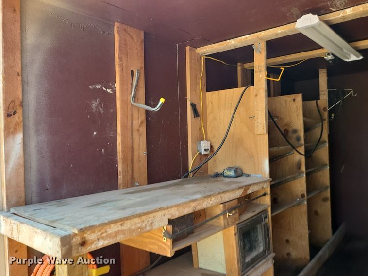 image for item MO9909 Hook lift bed