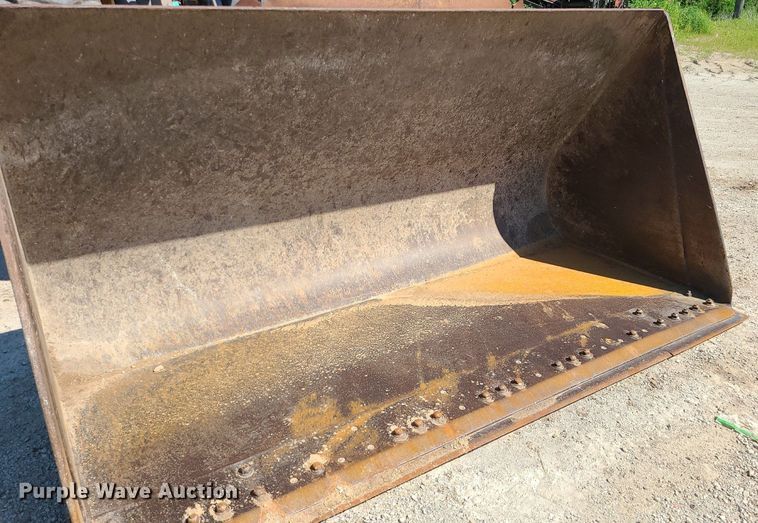 image for item MO9921 2004 Volvo L120E  wheel loader