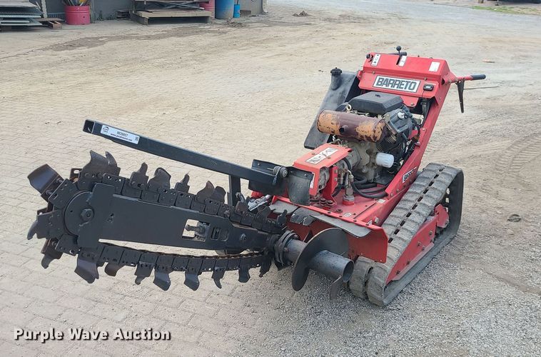 image for item MO9957 Barreto  trencher