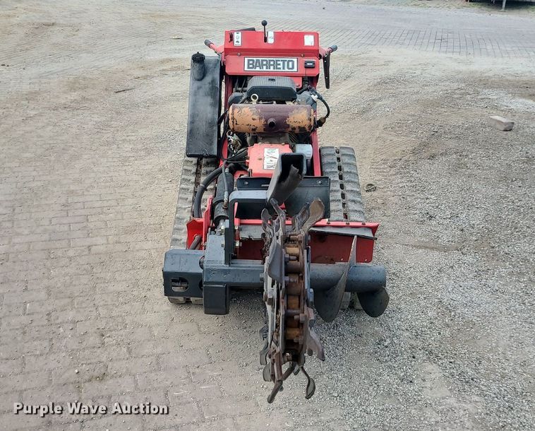 image for item MO9957 Barreto  trencher