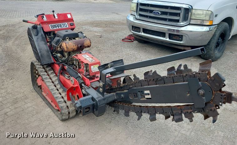 image for item MO9957 Barreto  trencher