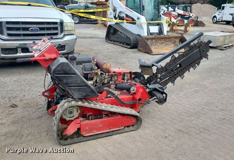 image for item MO9957 Barreto  trencher