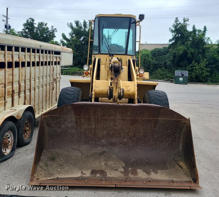 image for item MO9963 1991 Caterpillar 926E wheel loader