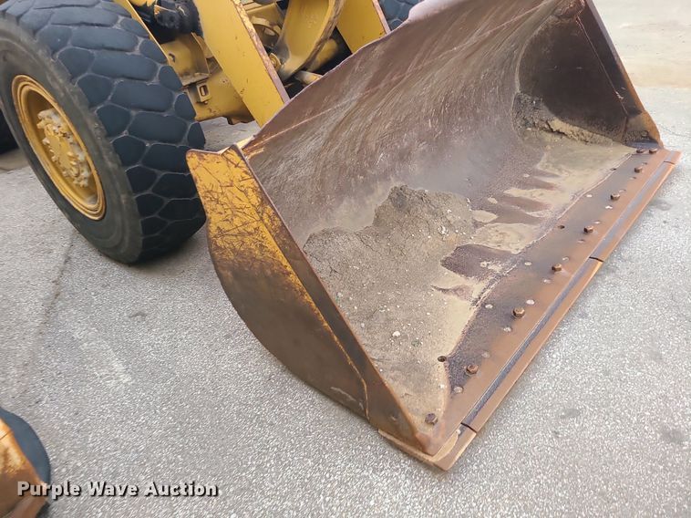 image for item MO9963 1991 Caterpillar 926E wheel loader