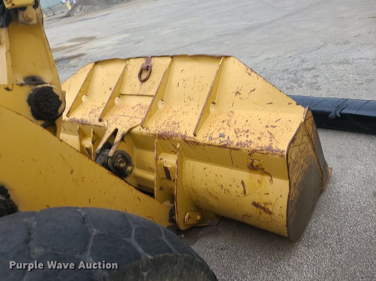 image for item MO9963 1991 Caterpillar 926E wheel loader