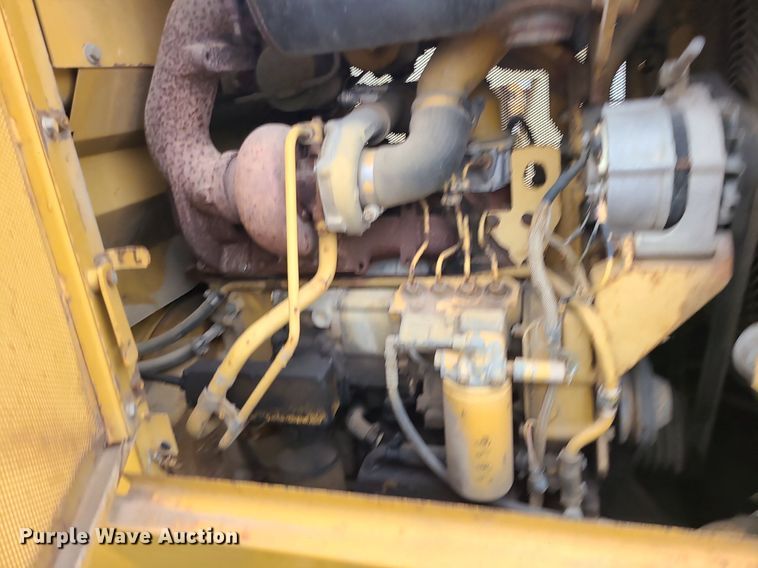 image for item MO9963 1991 Caterpillar 926E wheel loader