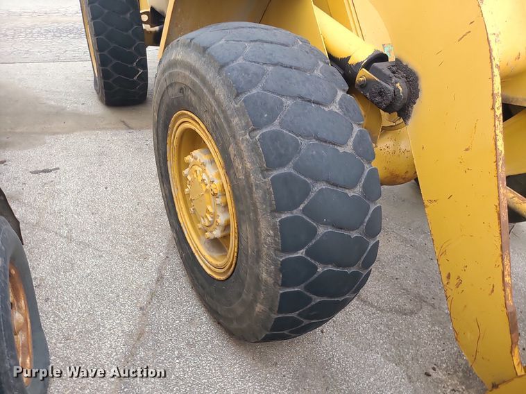 image for item MO9963 1991 Caterpillar 926E wheel loader