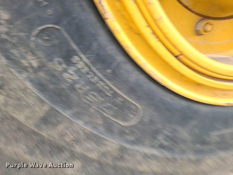 image for item MO9963 1991 Caterpillar 926E wheel loader