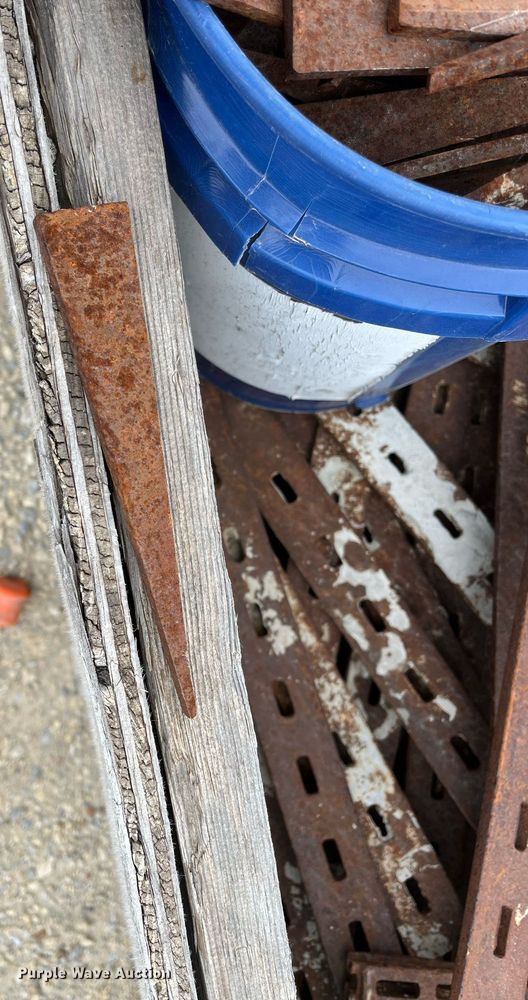 image for item MY9100 Column clamps