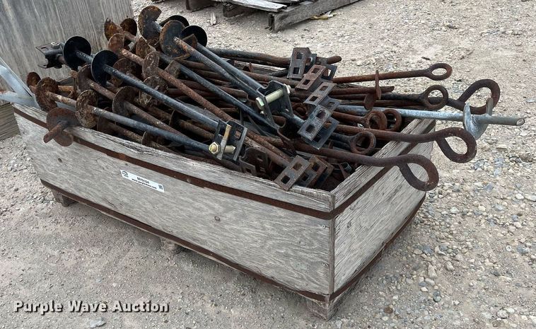 image for item MY9104 Trailer stabilizing anchors