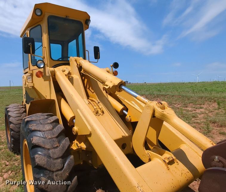 image for item MY9351 1980 John Deere 444  wheel loader