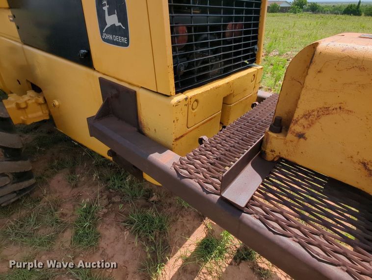 image for item MY9351 1980 John Deere 444  wheel loader