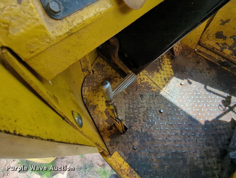 image for item MY9351 1980 John Deere 444  wheel loader