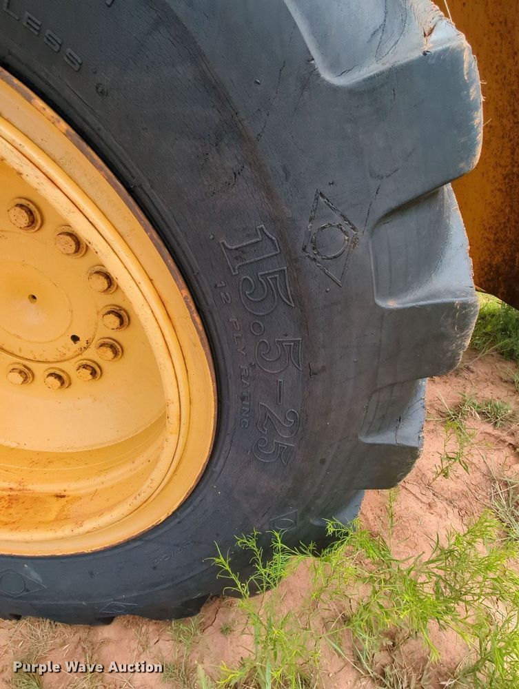 image for item MY9351 1980 John Deere 444  wheel loader