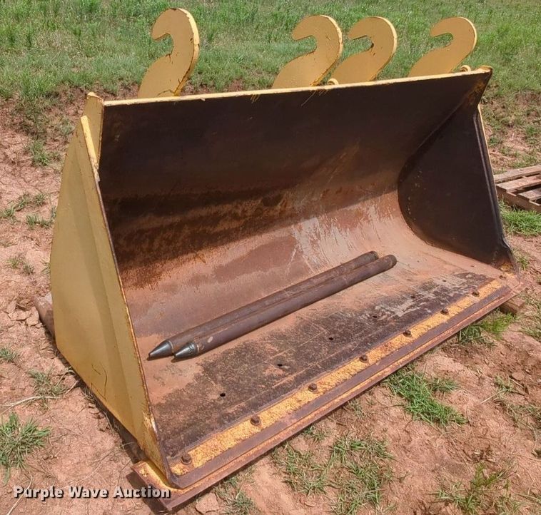 image for item MY9351 1980 John Deere 444  wheel loader