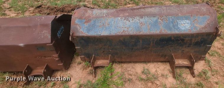 image for item MY9351 1980 John Deere 444  wheel loader