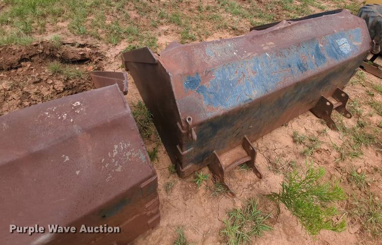 image for item MY9351 1980 John Deere 444  wheel loader