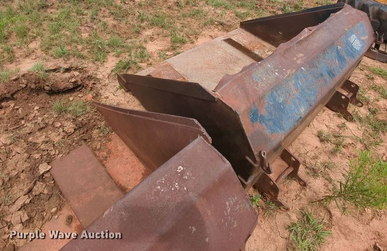 image for item MY9351 1980 John Deere 444  wheel loader