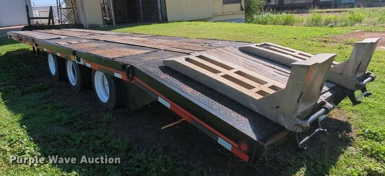 image for item MY9356 1986 Interstate 44DA  equipment trailer