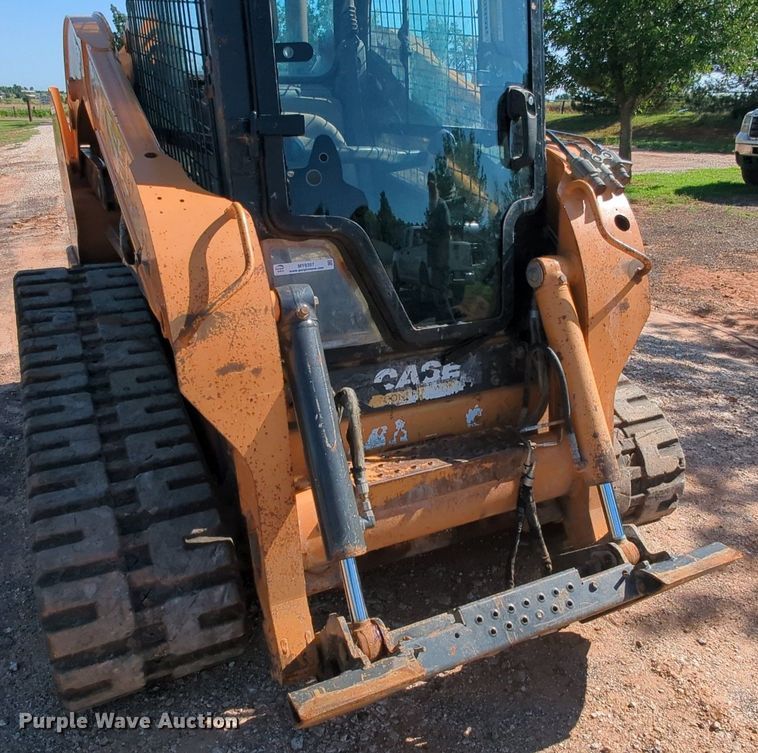 image for item MY9357 2011 Case TV380  tracked skid steer loader