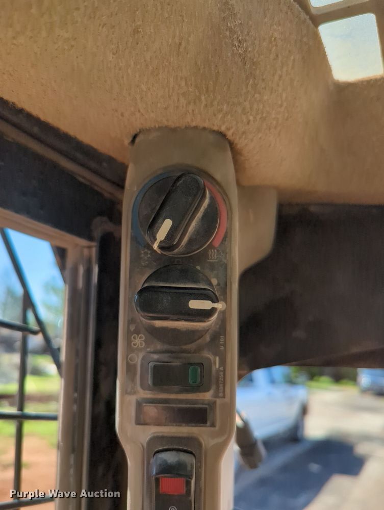 image for item MY9357 2011 Case TV380  tracked skid steer loader