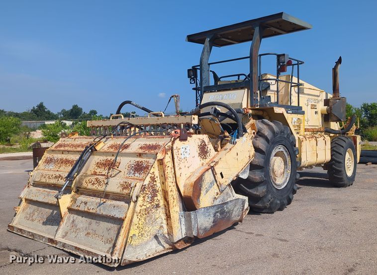 image for item MY9389 2005 Bomag MPH454R  soil stabilizer / recycler