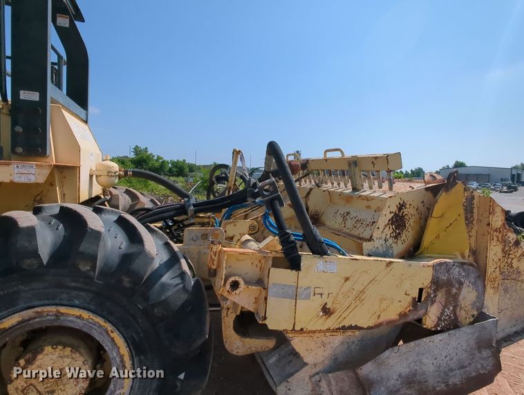 image for item MY9389 2005 Bomag MPH454R  soil stabilizer / recycler