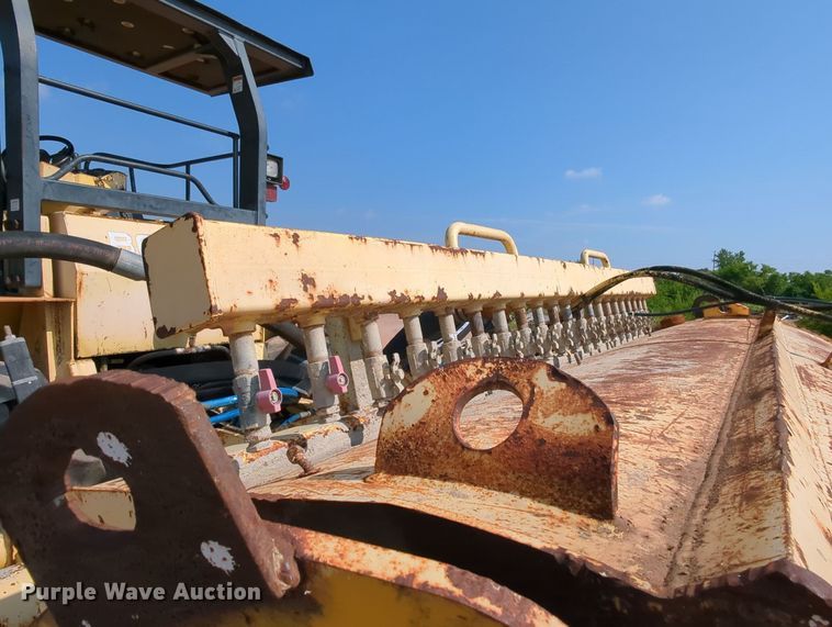 image for item MY9389 2005 Bomag MPH454R  soil stabilizer / recycler