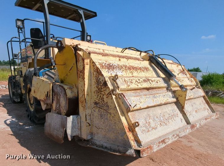 image for item MY9389 2005 Bomag MPH454R  soil stabilizer / recycler