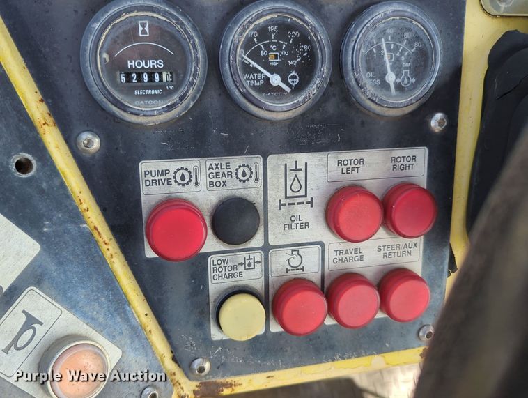 image for item MY9389 2005 Bomag MPH454R  soil stabilizer / recycler