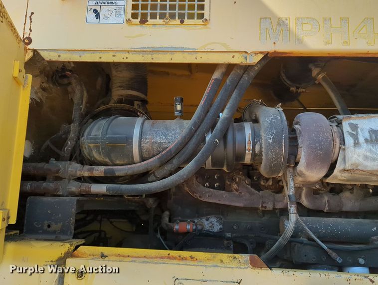 image for item MY9389 2005 Bomag MPH454R  soil stabilizer / recycler