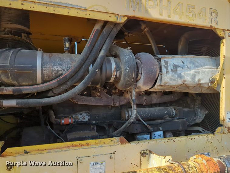 image for item MY9389 2005 Bomag MPH454R  soil stabilizer / recycler