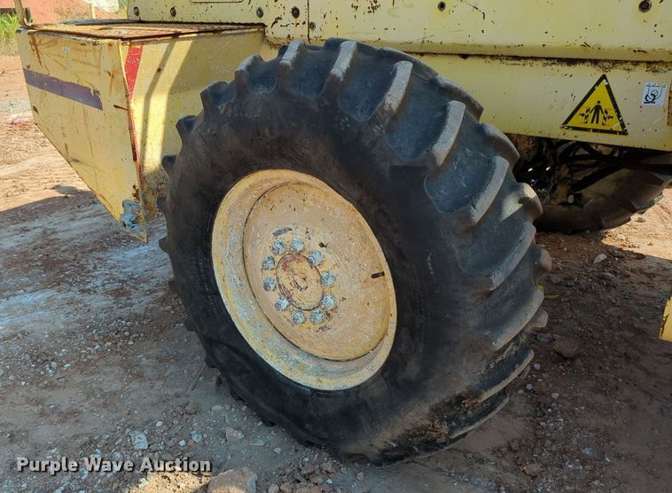 image for item MY9389 2005 Bomag MPH454R  soil stabilizer / recycler