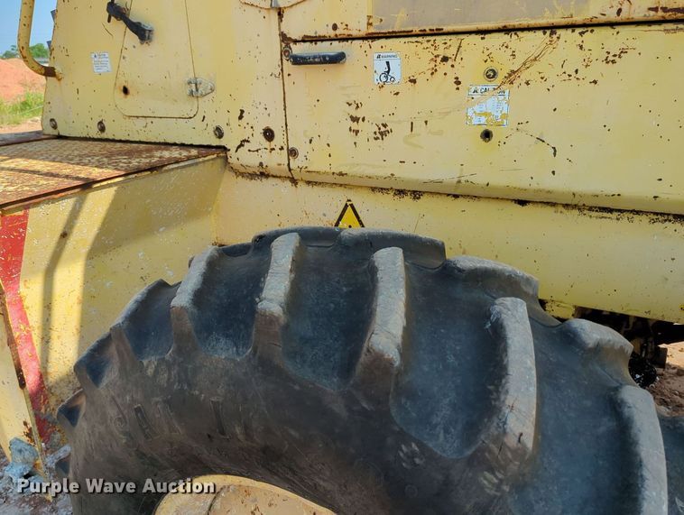 image for item MY9389 2005 Bomag MPH454R  soil stabilizer / recycler