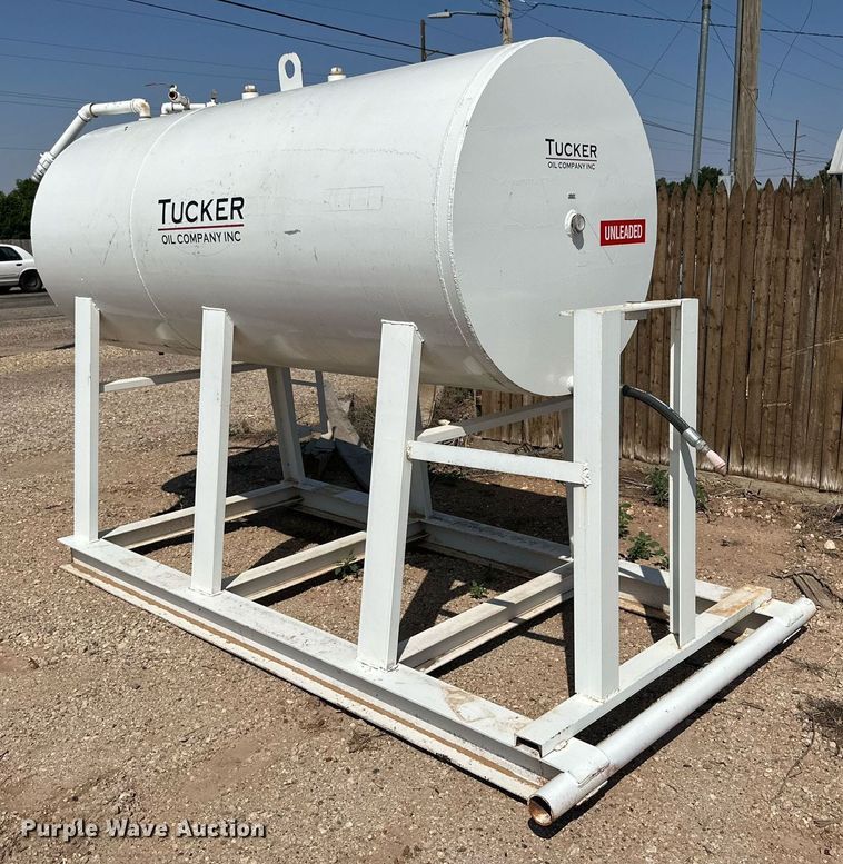 image for item NI9799 Fuel tank