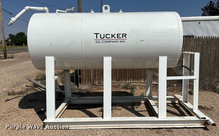 image for item NI9799 Fuel tank