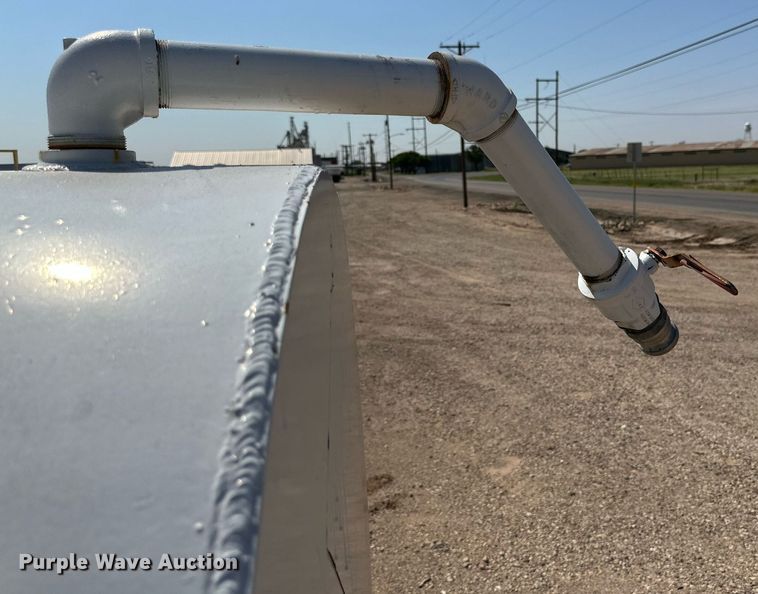 image for item NI9799 Fuel tank