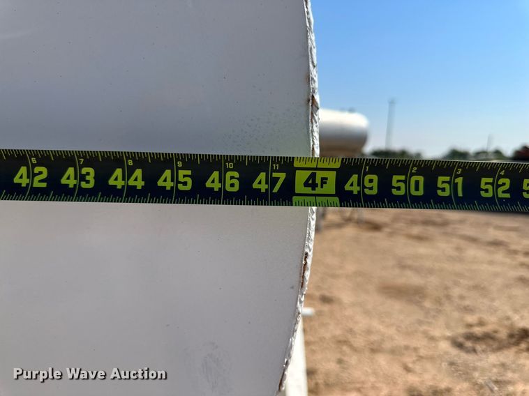 image for item NI9799 Fuel tank