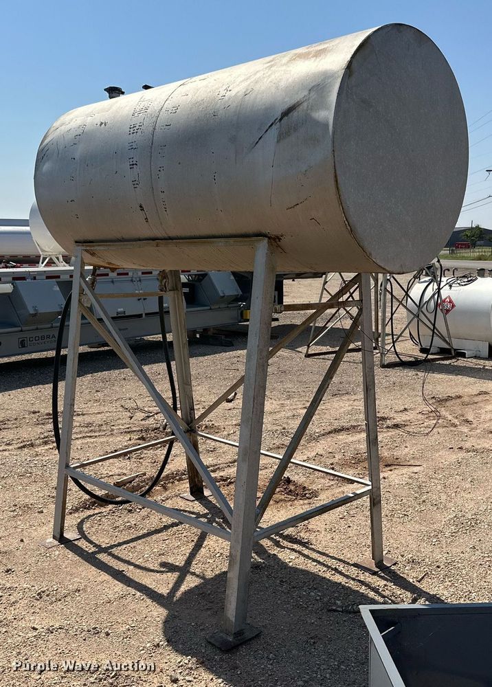 image for item NI9800 Diesel Fuel tank