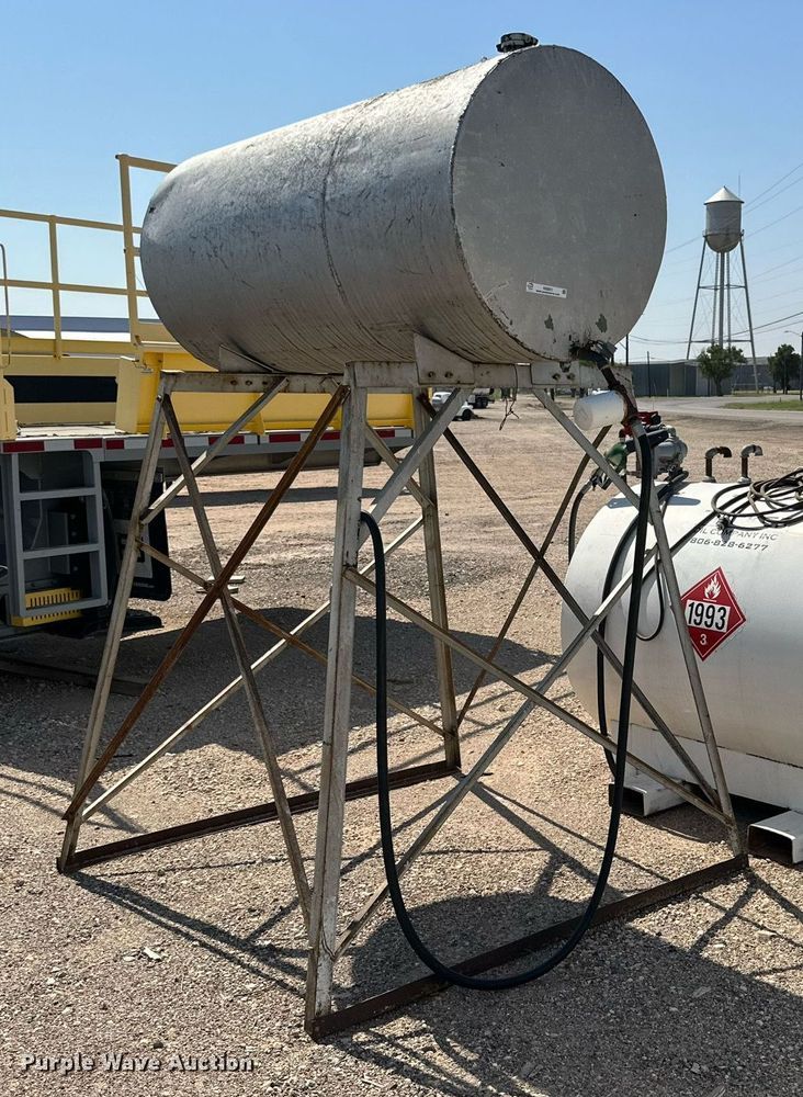 image for item NI9801 Fuel Tank