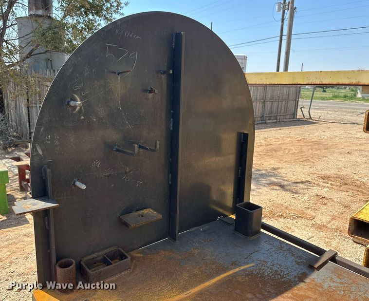 image for item NI9803 (2) welding tables